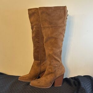 Suede Knee-High Boots in Tan